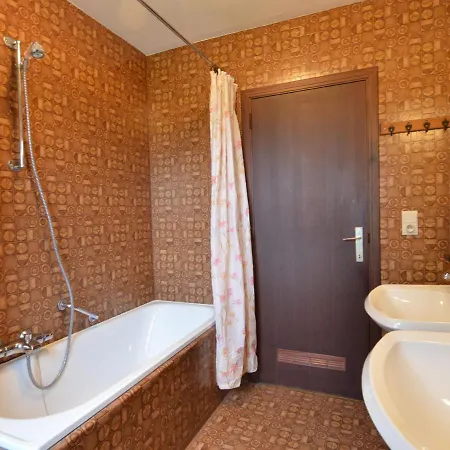 Charming Holiday In Houffalize With Sauna Semesterbostad *