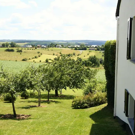 Semesterbostad Charming Holiday In Houffalize With Sauna *